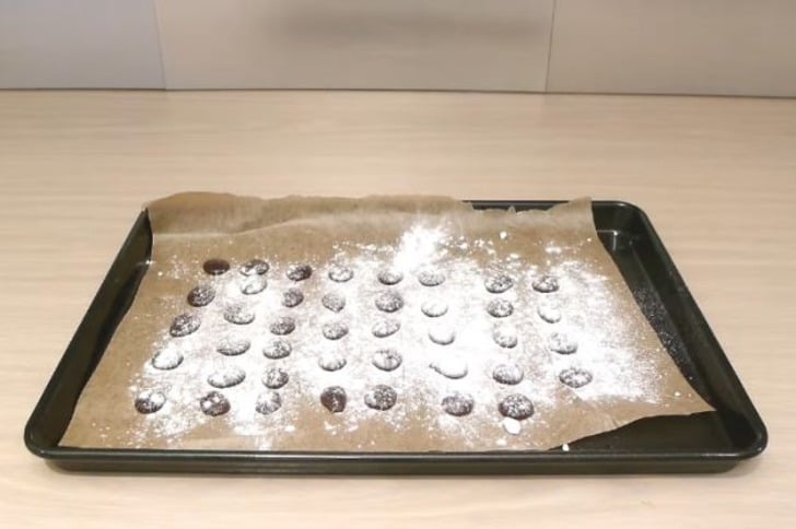 Boğaz Kaşıntısına ve Öksürüğe En Doğalından Çare: Ev Yapımı Pastil