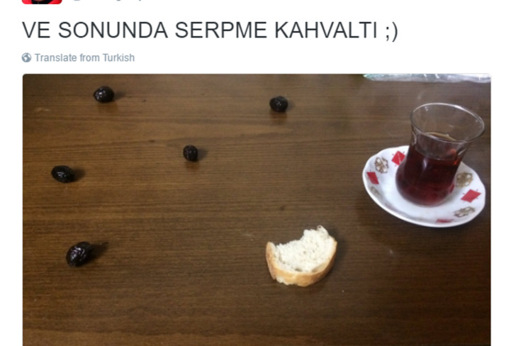 2016'da Okurken Ağzımızdaki Çayı Püskürtmemize Yol Açan En Komik 25 Tweet