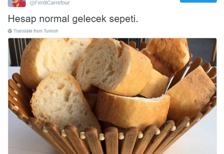 2016'da Okurken Ağzımızdaki Çayı Püskürtmemize Yol Açan En Komik 25 Tweet