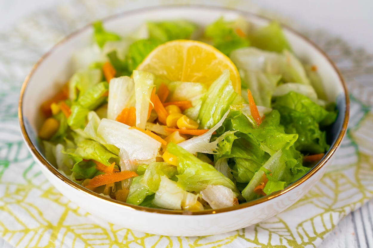 Çok Az Malzemeli: Marul Salatası