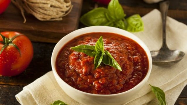 İster Makarnaya İster Köfteye: Marinara Sos