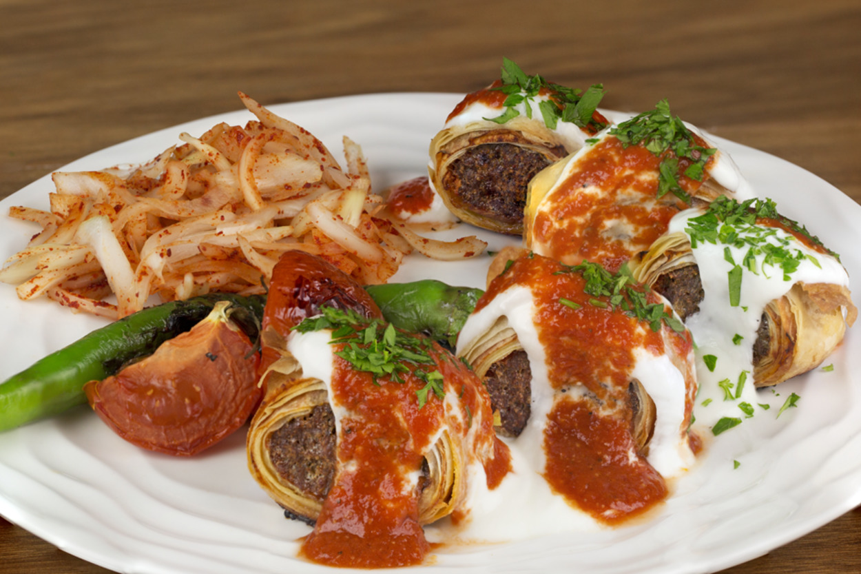 Herkesin Favorisi: Ev Yapımı Beyti Kebabı