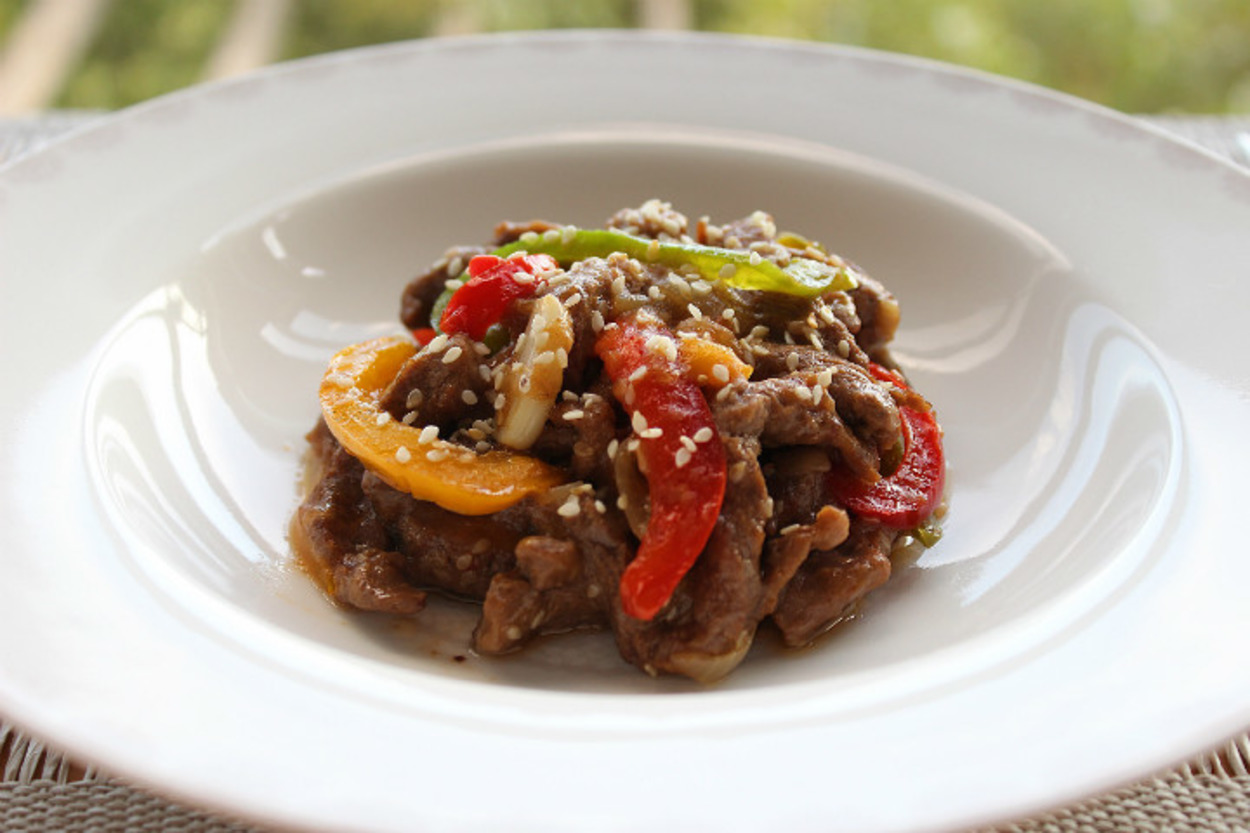 Kebaba Çin Yorumu: Wok'da Susamlı Kebap