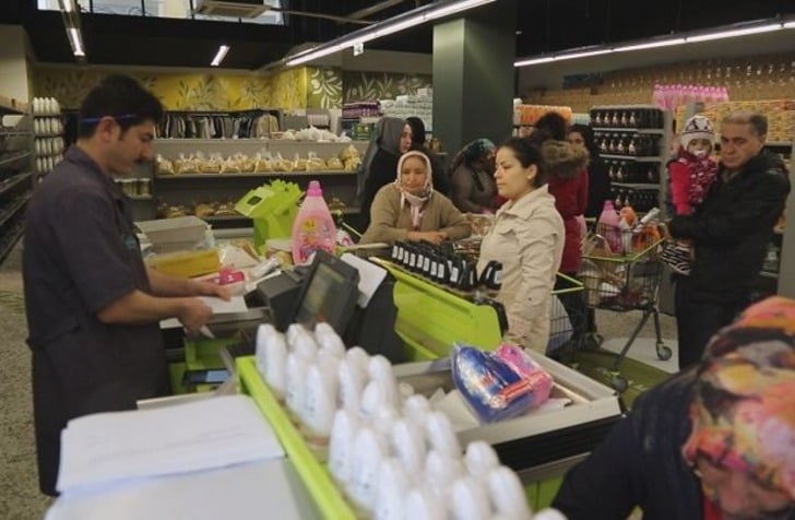 Maltepe'de İhtiyaç Sahiplerinin Ücretsiz Alışveriş Yapmasını Sağlayan Destek Market
