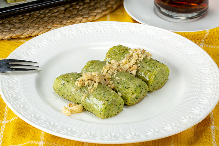 yesilim-tatlisi-yemekcom