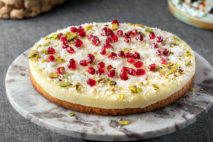 Şerbetli İrmik Kremalı Pasta Tarifi