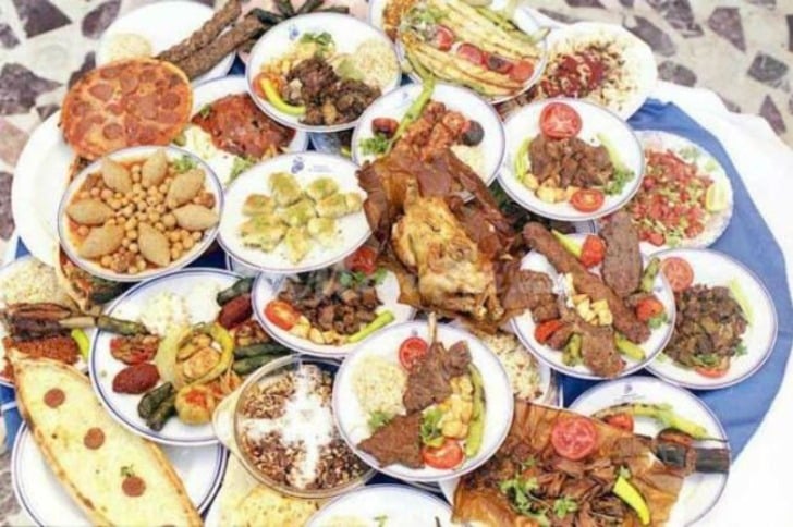 Ruhu Fakir Olanların Zengin Olursa Mutlaka Yapacağı 14 Hareket