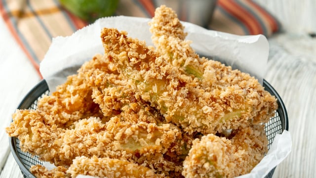 Hardallı Mayonez Sosuyla: AvoFries