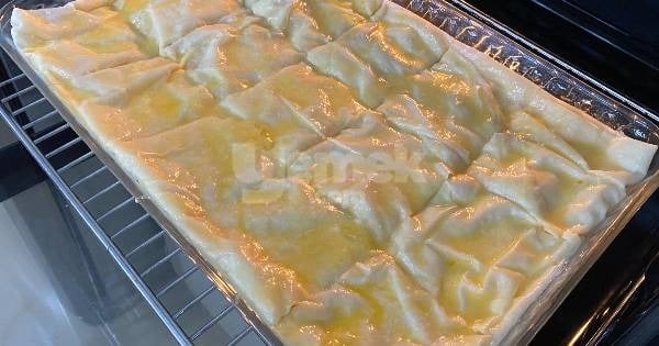 sut-veyogurt-soslu-borek5