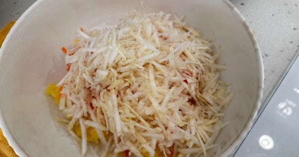 patatesli-kereviz-salatasi-3