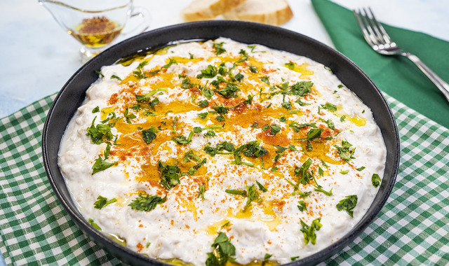 Hiç Bitmesin İstersin: Yoğurtlu Patlıcan Salatası