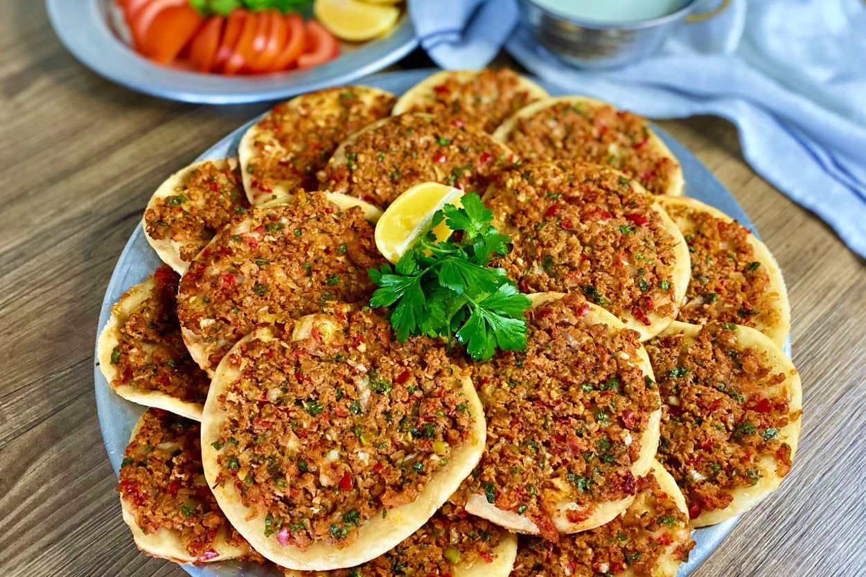 "Mercimek Çorbasının Yanına Ne Gider?" Diyenlere 16 Pratik ve Nefis Tarif