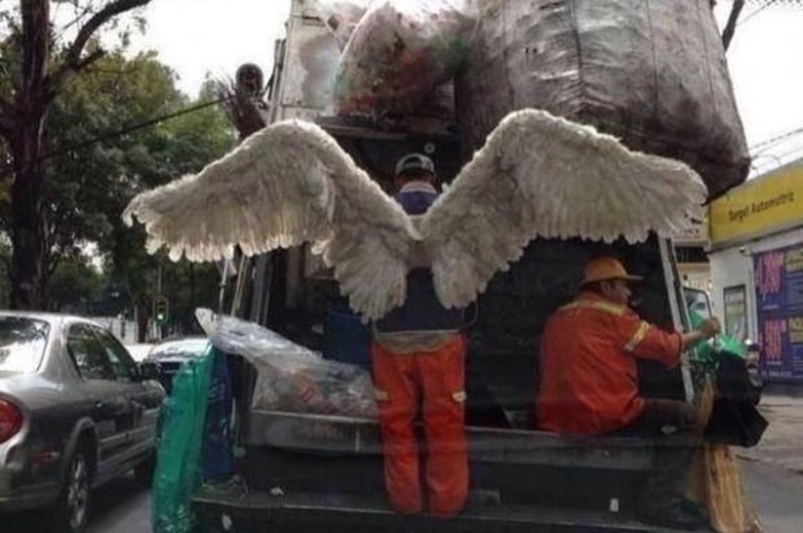 Kırk Fırın Ekmek Yesek de Anlayamayacağımız 19 Rahatsız Fotoğraf