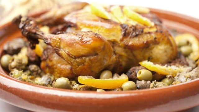 Fas Havası: Limon Turşulu, Zeytinli Tavuk (Moroccan Chicken)