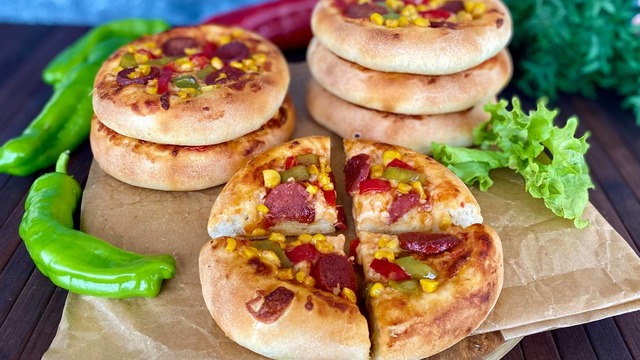 Küçük Sürprizler: Mini Pizza