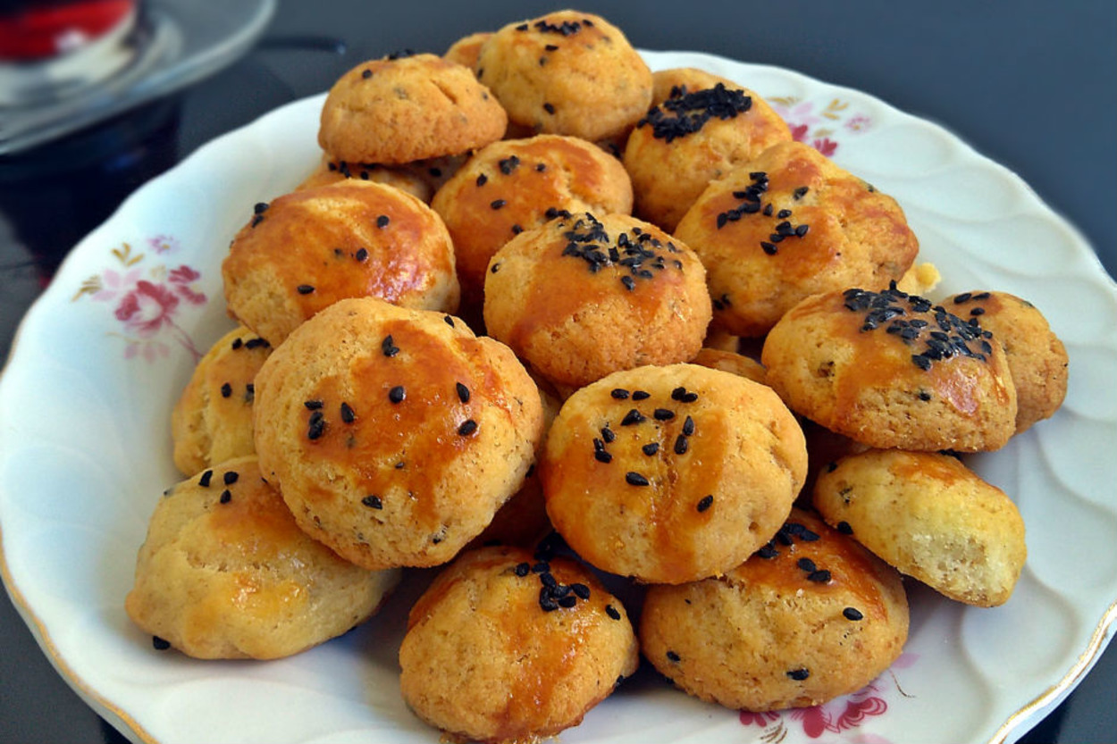 Lezzeti Baharatlardan: Tuzlu Mini Kurabiyeler