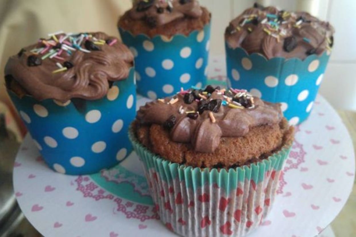 Şirinlik Abidesi: Kakaolu Damla Çikolatalı Cupcake