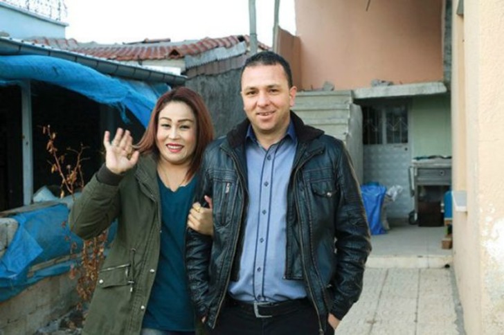 Karaman'da Lokma Dağıtarak Taylandlı Bir Kadının Kalbini Çalan Adam