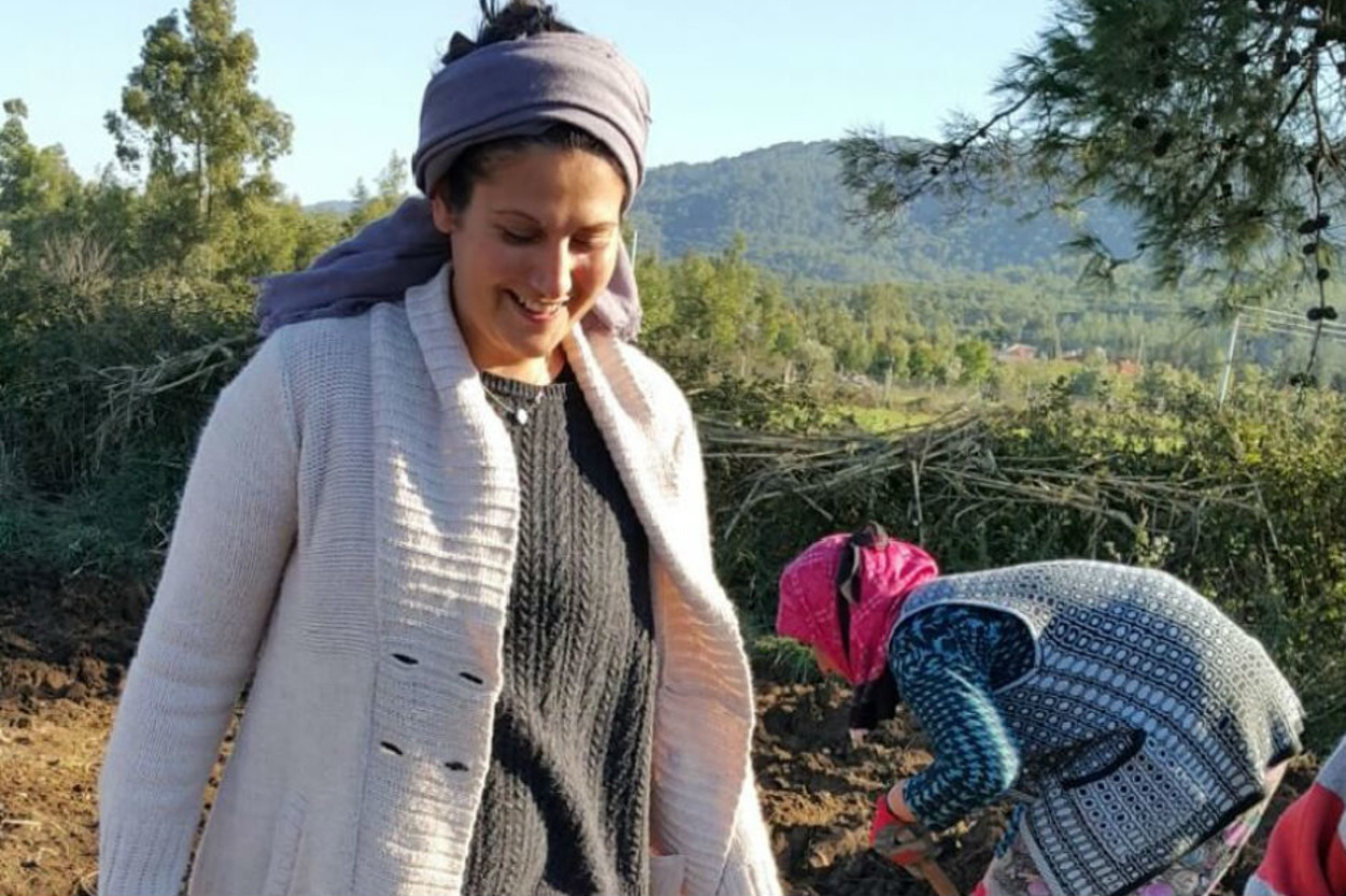 13 Yıllık Kariyerini Geride Bırakıp Muğla'da Kuşkonmaz Üreten ODTÜ'lü Kadın