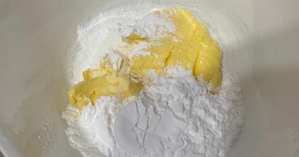 pudra-sekerli-kurabiye-yapim1