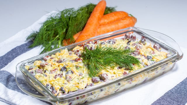 Sofralara Serinlik Geldi: Yoğurtlu Barbunya Salatası
