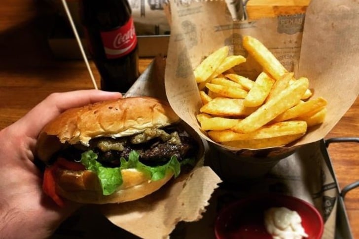 Daha İlk Isırıkta Midenize ''Ne İyi Yaptık da Geldik" Dedirten 11 Ankara Hamburgercisi