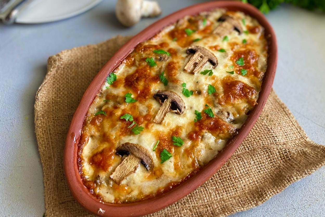 Beşamel Soslu: Mantar Graten