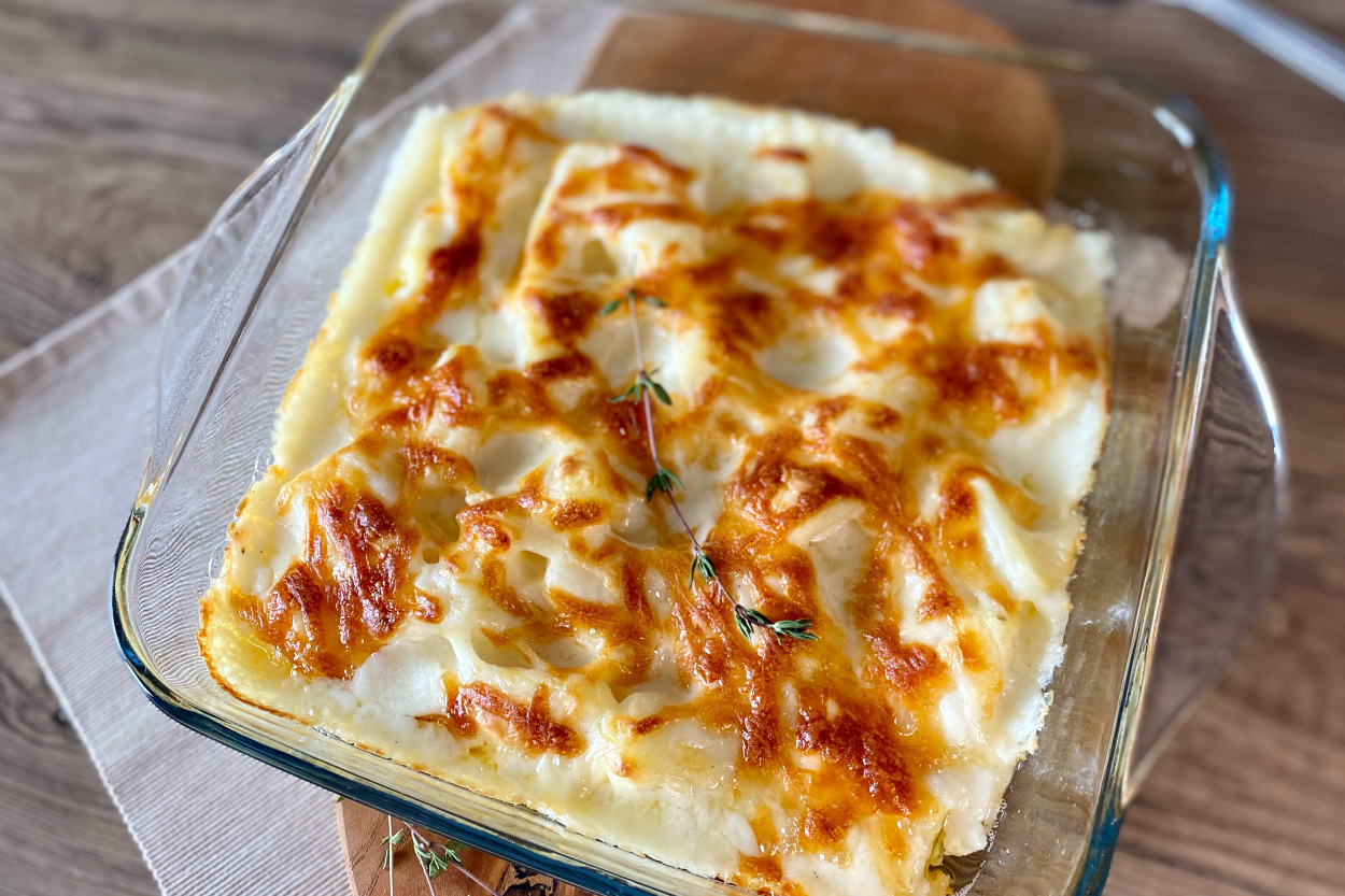 Fırında Pişer: Beşamel Soslu Patates