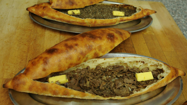 Her Birine Tek Tek Şans Vermeniz Gereken İstanbul'daki 8 Karadeniz Pidecisi