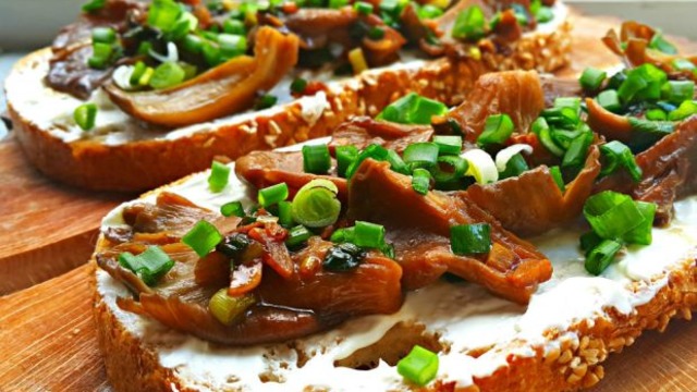 Mantarın İspanyol Hali: İstiridye Mantarlı Tapas