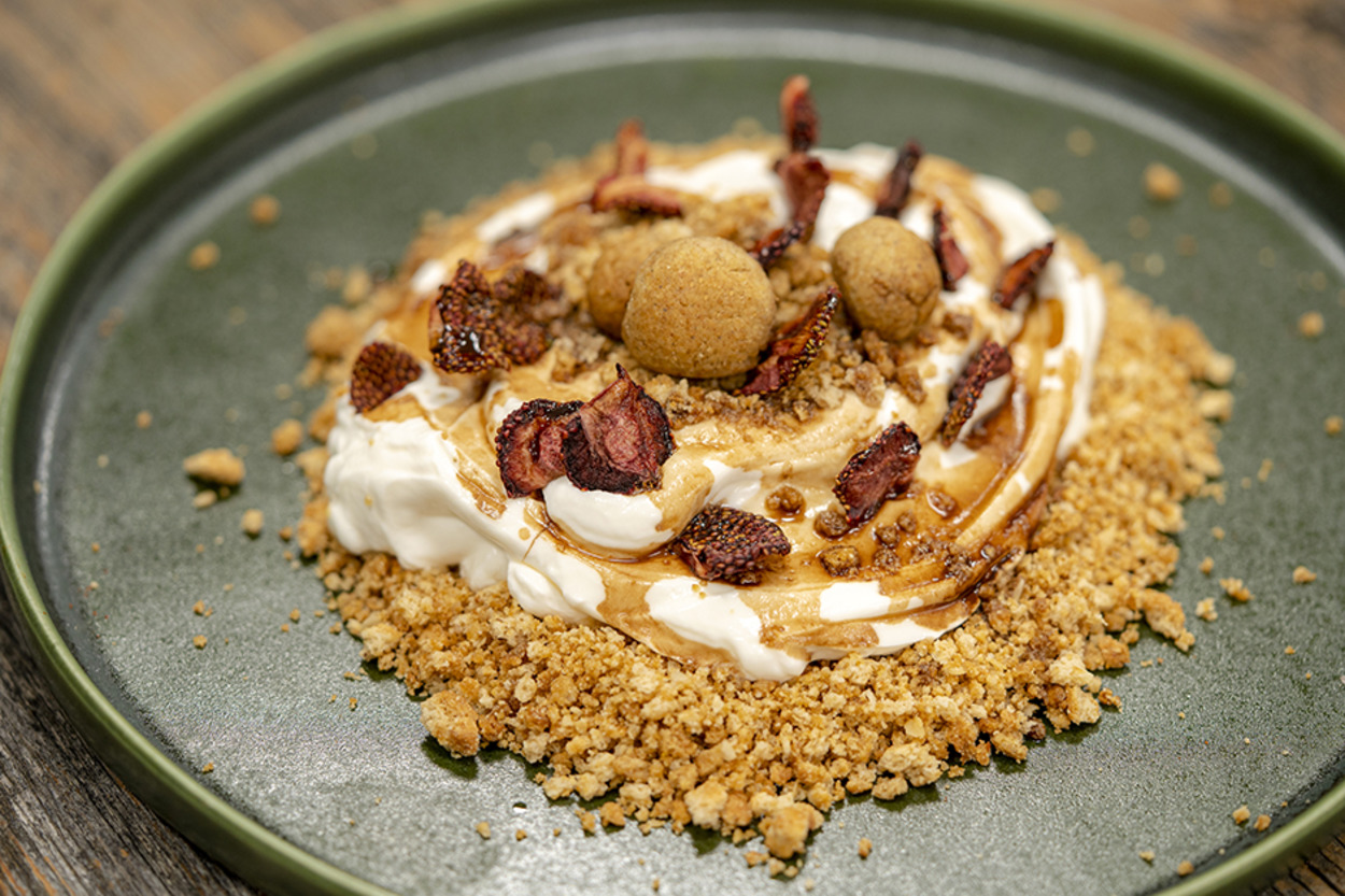 Hızlıca, Pişirmeden Hazır: Cheesecake Tadında Labneli Tatlı