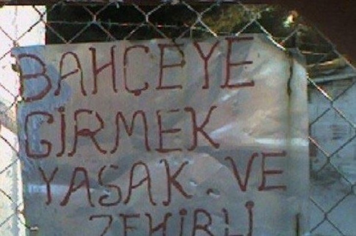 Sadece Türkiye'de Görebileceğiniz Acayiplikte 20 Güldürürken Düşündüren Yasak