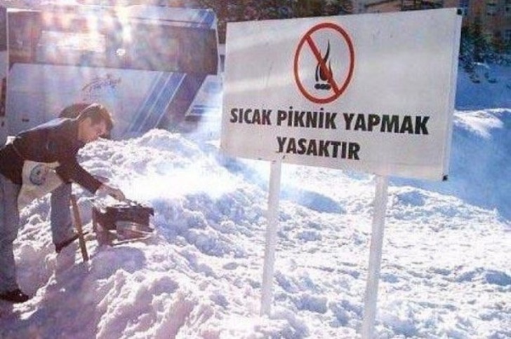 Sadece Türkiye'de Görebileceğiniz Acayiplikte 20 Güldürürken Düşündüren Yasak