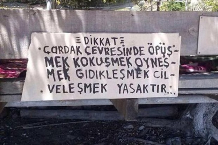Sadece Türkiye'de Görebileceğiniz Acayiplikte 20 Güldürürken Düşündüren Yasak