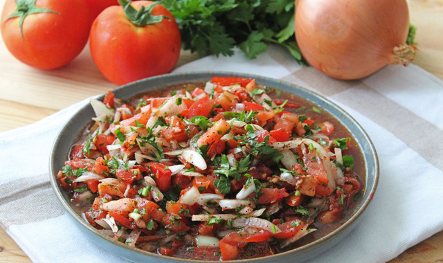 Adanalıyık: Tablacı Salatası