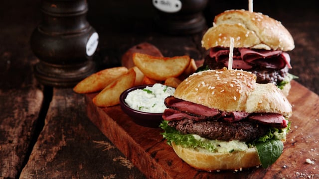 Yetmediyse: Bol Etli Burger