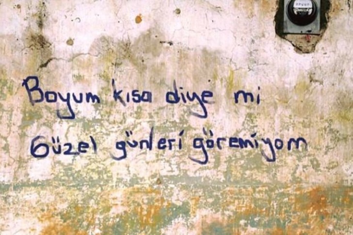 Sadece Kısa Boylu Kadınların Anlayabileceği 13 Tatsız Tutsuz Durum