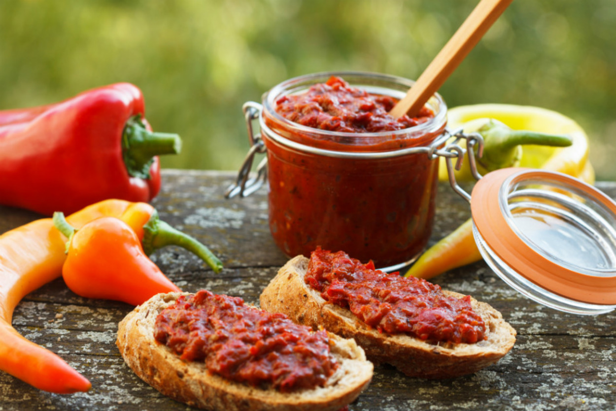 Sür Sür Ye: Paprika Sos