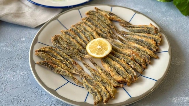 Karadeniz Esintisi: Airfryer'da Hamsi Kızartma