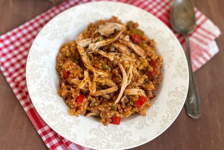 Tavuklu Bulgur Pilavı Tarifi