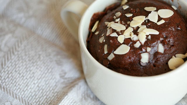 Tencerede Pişer: Mug Cake (Fincan Kek)