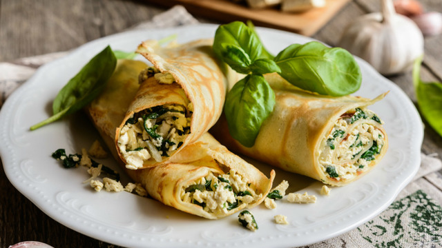 Krep Seviye Atladı: Ispanaklı Krep Börek