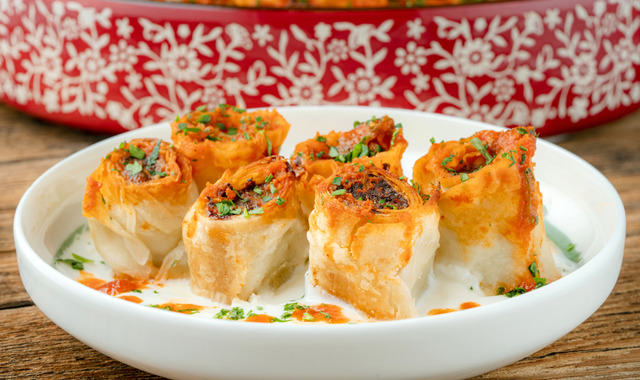 Bol Sosuyla: Nezaket Kebabı