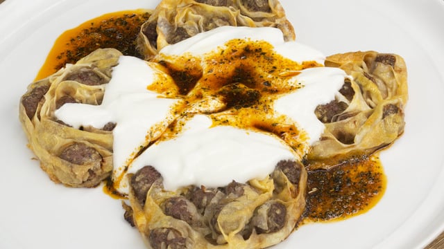 El Emeği Göz Nuru: Fırında Ağzı Açık Mantı