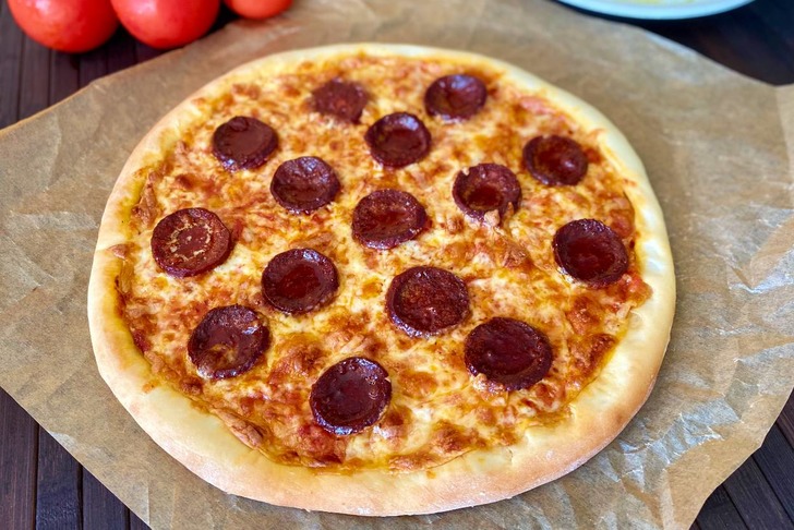 Sucuklu Pizza Tarifi