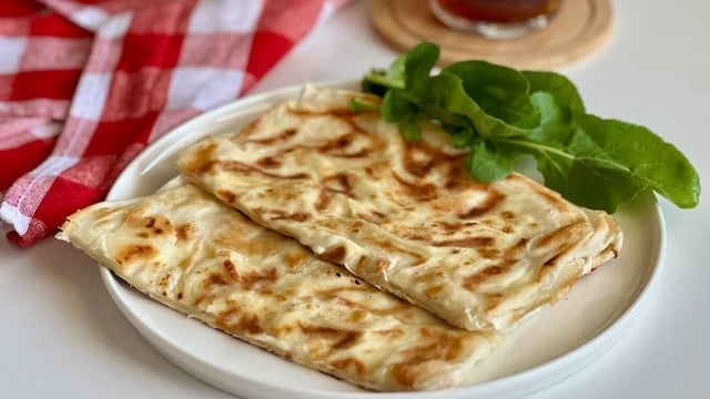 En Pratiği: Yufkadan Gözleme