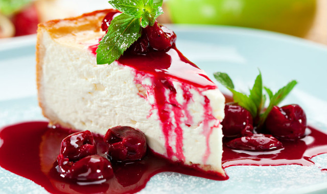 Aşk Bu İşte: Kolay Vişne Soslu Cheseecake