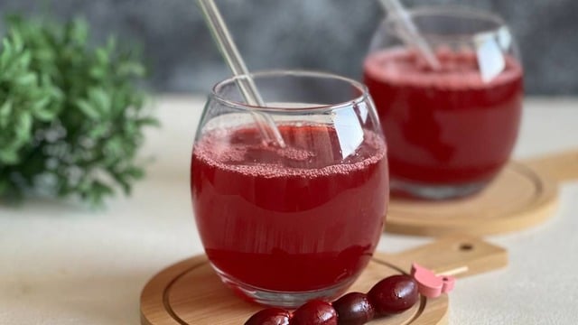 Vitamin Zengini: Kızılcık Şerbeti
