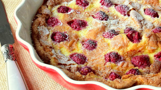 Fransız Pudingi: Frambuazlı Clafoutis (Klafuti)