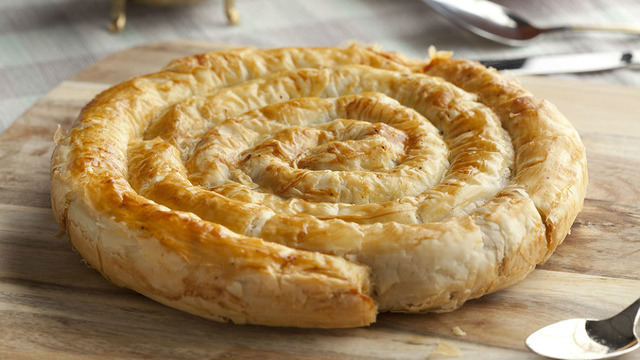 Çayın Uğruna Kendi Kendini Demlediği Nefis Börek Tarifleri ve Püf Noktaları
